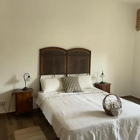 Tenuta Nissole Фермерский дом *
