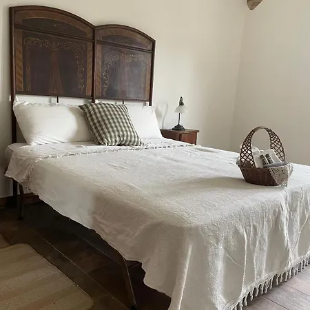 Tenuta Nissole Farm stay Rocchetta Tanaro